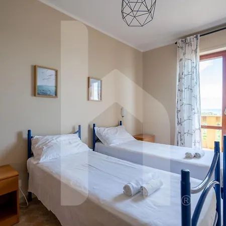 Apartment Homiday - Via Xxv Aprile *