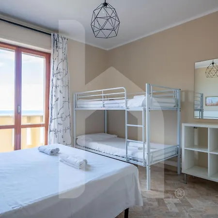 Apartment Homiday - Via Xxv Aprile