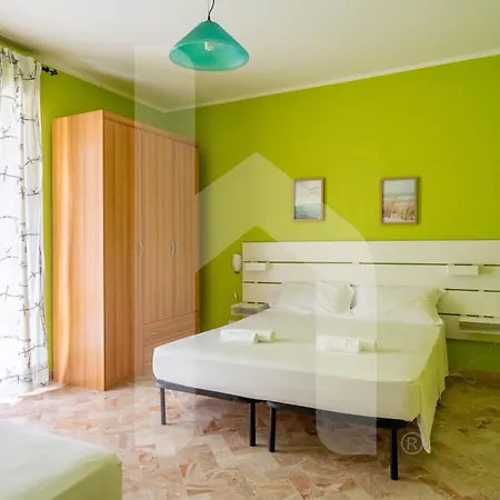 Homiday - Via Xxv Aprile Apartment *