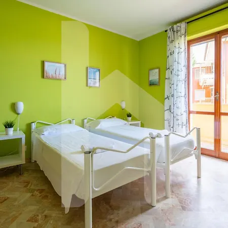 Apartment Homiday - Via Xxv Aprile