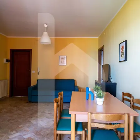 Homiday - Via Xxv Aprile * ピネート