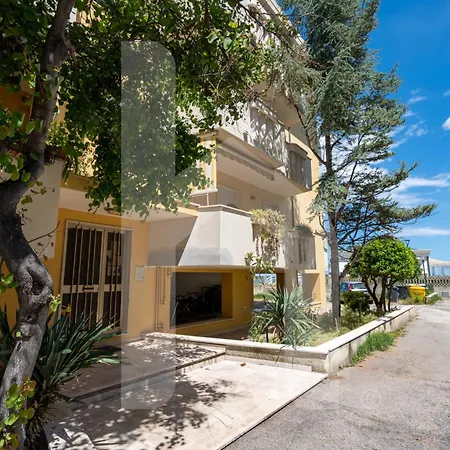 Apartment Homiday - Via Xxv Aprile *