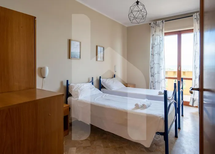 Homiday - Via Xxv Aprile Pineto