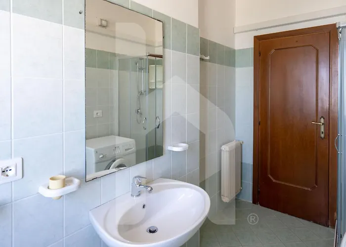 Apartamento Homiday - Via Xxv Aprile