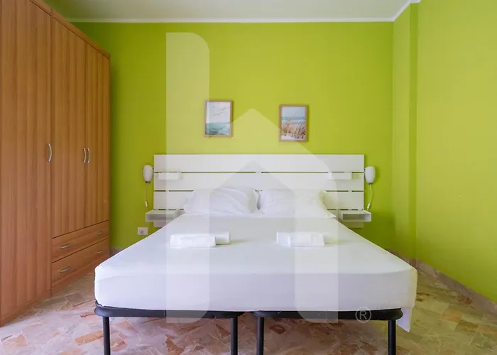 Homiday - Via Xxv Aprile Pineto